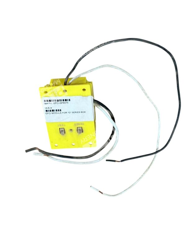 Leviton GFCI Class A 125VAC 20A 60Hz 2500W 46596-Y Panel Mount 36596