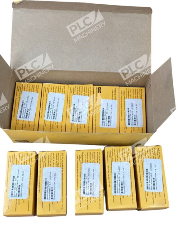 Hubbell Ivory Series 1200 3-Way Toggle 15A Switch HBL1203I (Box of 10) - Image 4