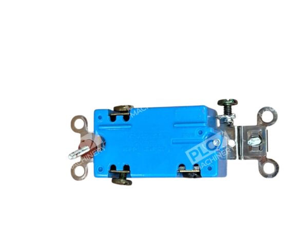 Hubbell Ivory Series 1200 3-Way Toggle 15A Switch HBL1203I (Box of 10) - Image 8