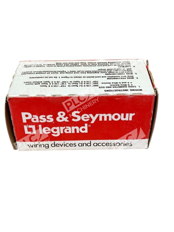 Pass & Seymour Legrand 20A 3PH 480V 3P 4W Turnlok Plug L1620-P