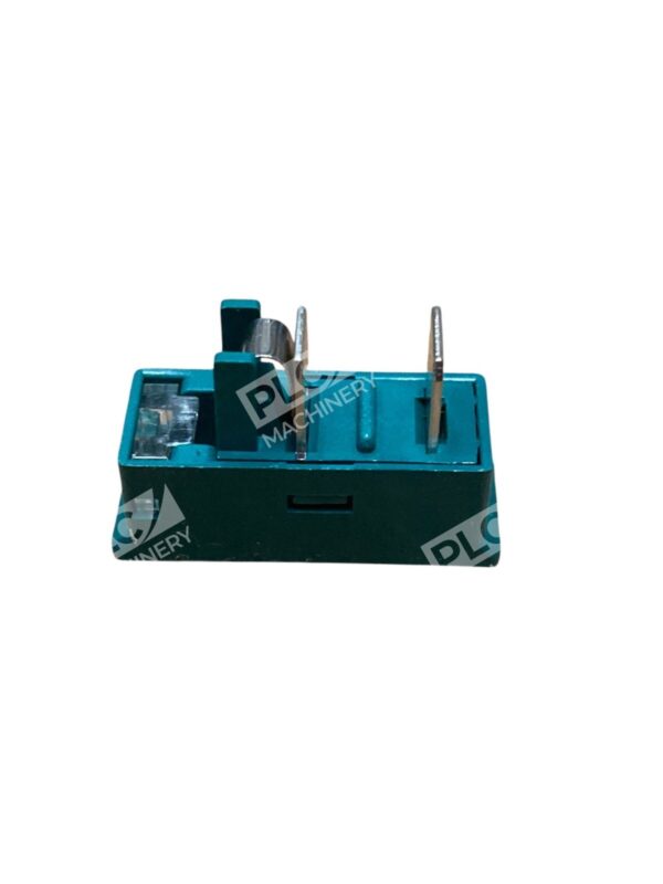 Daito GP20 2A 250V Alarm Fuse Plug-In CNC Control Visual Indicator High Breaking - Image 2