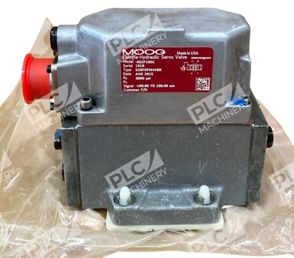 MOOG S20FOFM4VBR 191R 3000PSI Electro-Hydraulic Servo Valve 062F105C