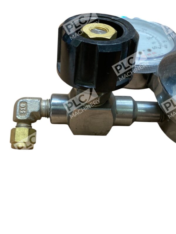 Praxair Controls Corp Of America Double Gauge Regulator 2123331-590 - Image 2