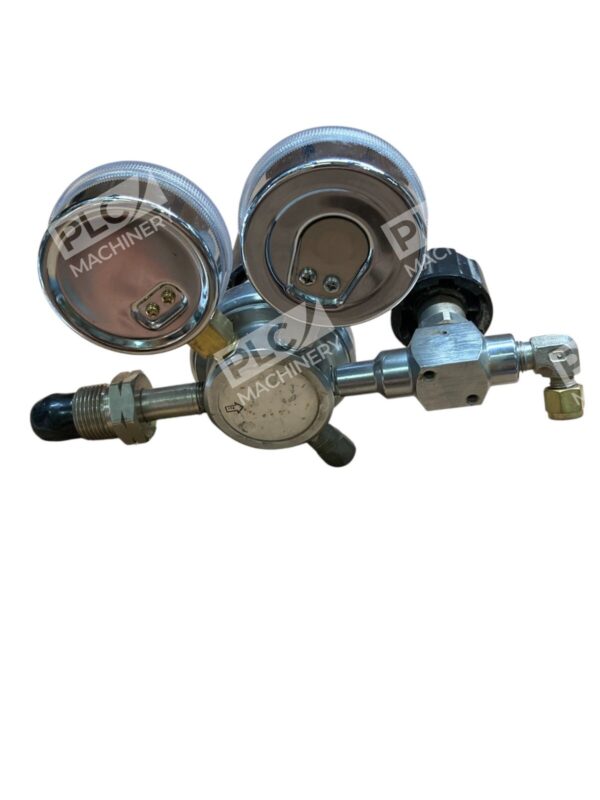 Praxair Controls Corp Of America Double Gauge Regulator 2123331-590 - Image 8