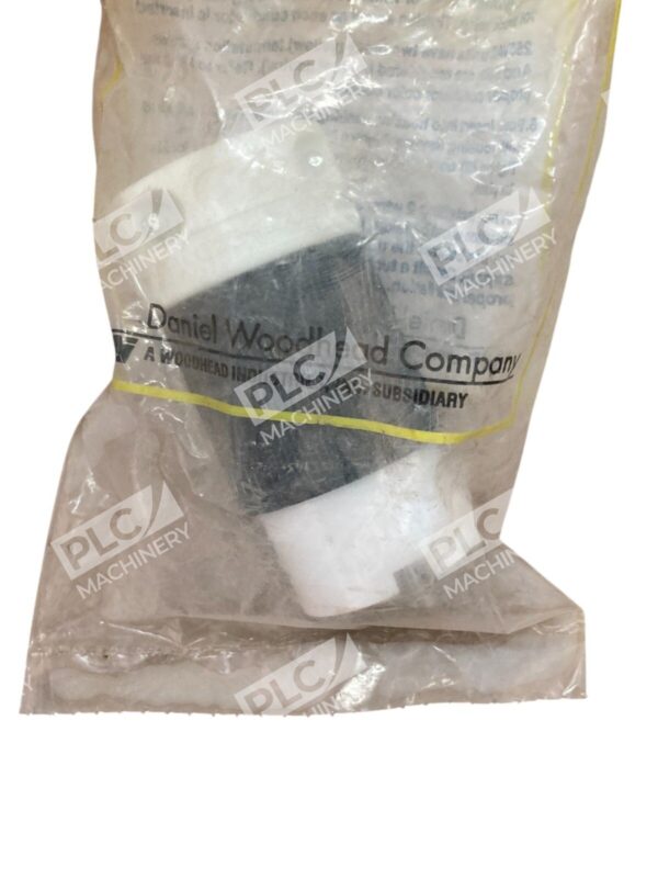 Daniel Woodhead Co NEMA 5-15R 15A 125V Connector-Safeway 5269 (lot of 3) - Image 5