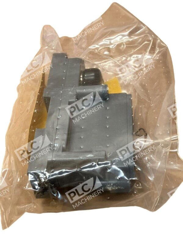 Turck BL67-B-1M23-19 I/O Module - Image 3