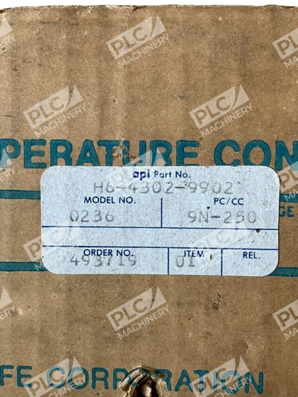 LFE Corporation 0236 9N-250 Temperature Controller H6-4302-9902 - Image 2
