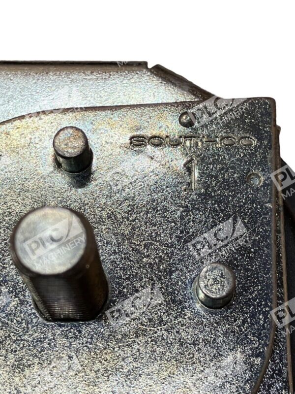 Southco 01-13-35A New Flush Cup Latch - Image 3