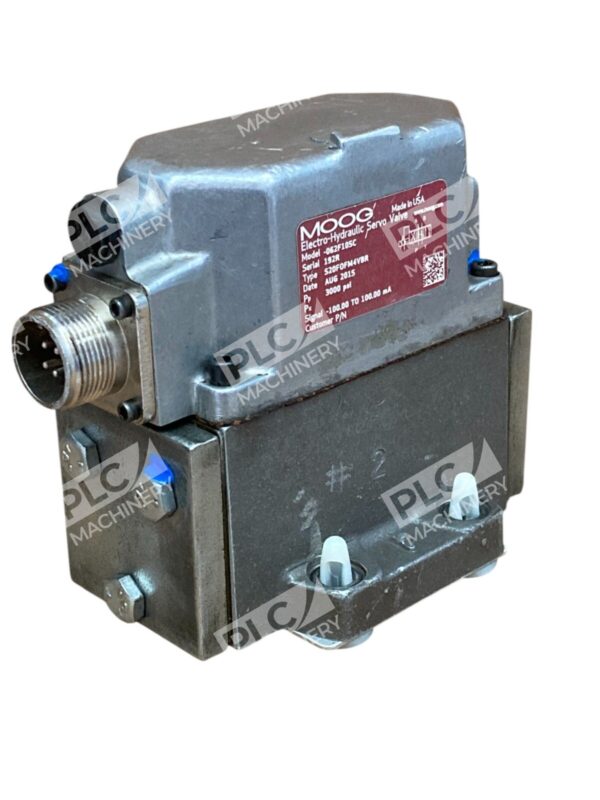 MOOG 192R S20F0FM4VBR 3000PSI Electro-Hydraulic Servo Valve 062-F105C