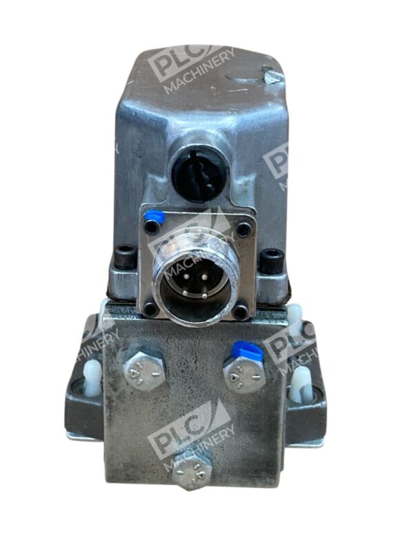 MOOG 192R S20F0FM4VBR 3000PSI Electro-Hydraulic Servo Valve 062-F105C - Image 5