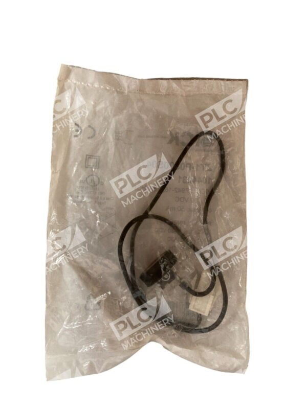 Sick Photoelectric Sensor 1044231 ZT1-P0800S04 - Image 2