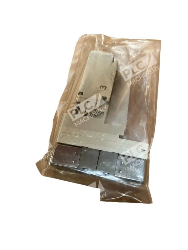 SMC VQ1301N-51 5 Port Plug In 3 Position Valve - Image 3