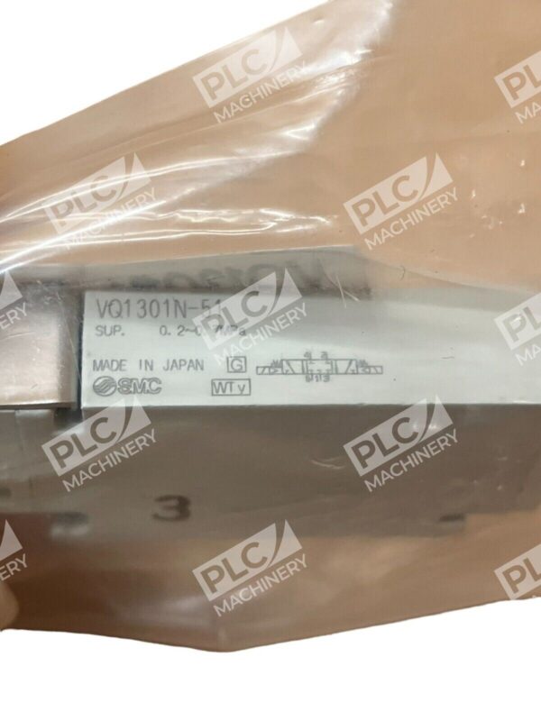 SMC VQ1301N-51 5 Port Plug In 3 Position Valve - Image 4