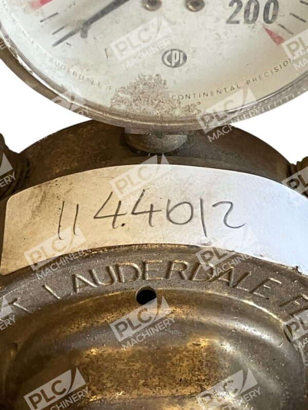 Uniweld Oxygen D137 RV8010 Compressed Gas Regulator 592H - Image 4