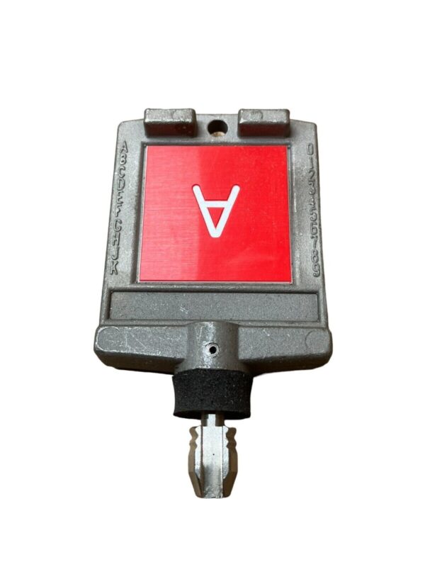 Allen Bradley 440T-AKEYE11A /A Key - Image 3