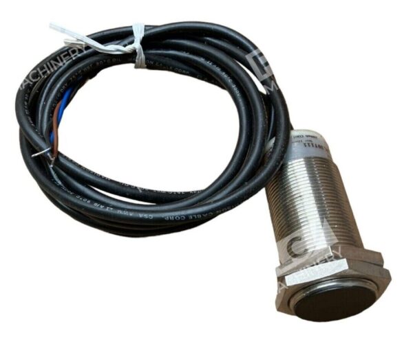 Cutler Hammer E57LAL30T111 /E1 Proximity Sensor