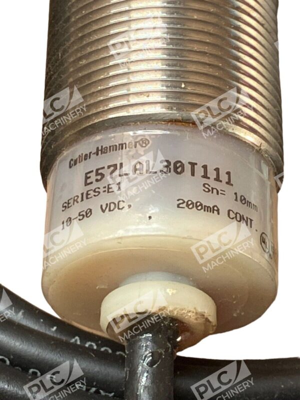 Cutler Hammer E57LAL30T111 /E1 Proximity Sensor - Image 2