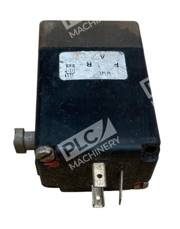 Burkert 120V 60Hz 8W Solenoid Valve 0331 C 1/8 FPM BR - Image 2