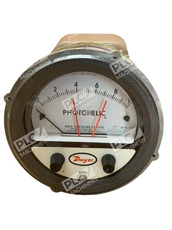 Dwyer 3210C Max Pressure 35PSIG Photohelic Series Pressure Gauge - Image 2