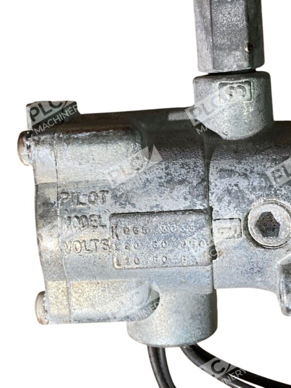 PWM Model 065 3033 Pilot Valve K208-002 - Image 2