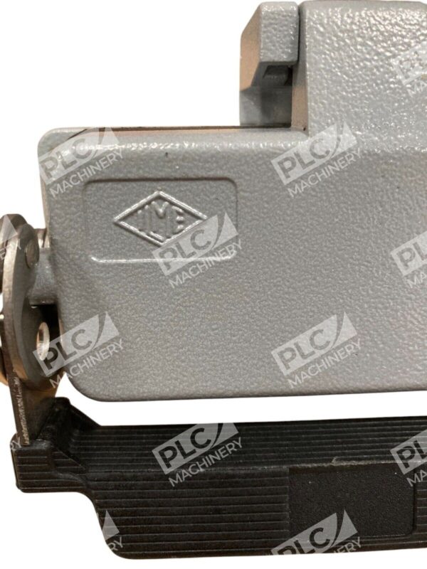ILME Bulkhead Mounting Bracket Housing W/ Connector Lever & Cover 23519 - Image 3