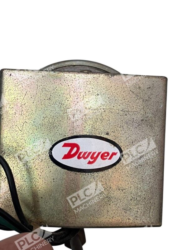 Dwyer Instruments Pressure Switch 1823-0 - Image 2