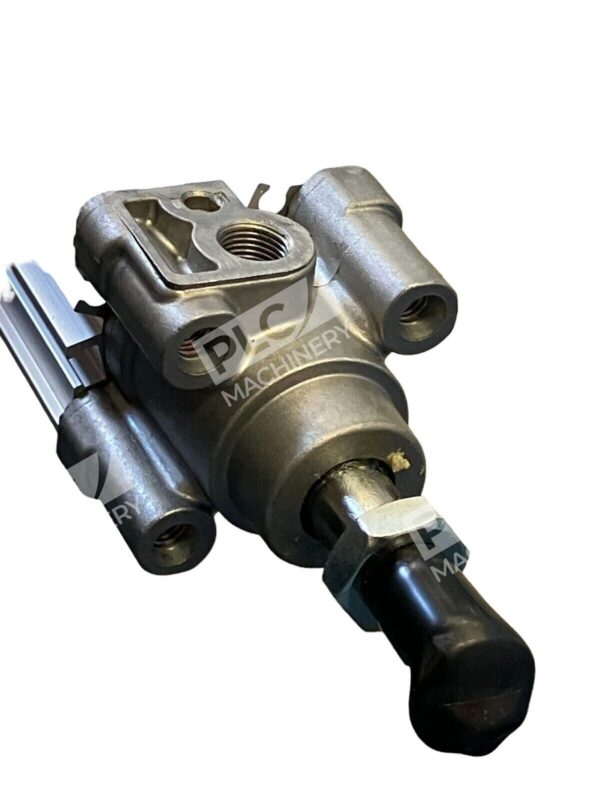SMC CP96SDB32-300C Pneumatic Cylinder - Image 2