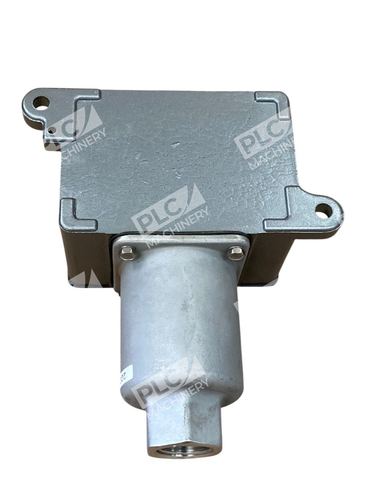 United Electric UE 15A 480VAC 30"HGV-20 PSI 25PSI Pressure Switch J6 S134B - Image 6