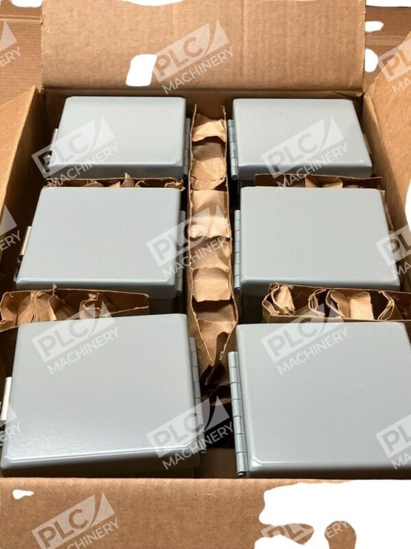 Cooper B-Line 444-12CHC Type 12 Continuous Hinge JIC Enclosure 4x4x4 (Box of 6) - Image 3