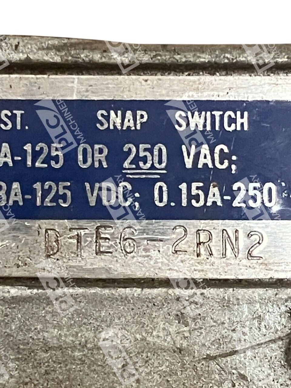 Micro Switch N-710 L59 Snap Switch 8012 DTE6-2RN2 - Image 3