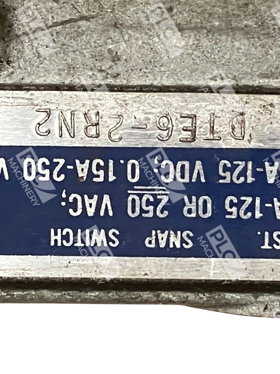 Micro Switch N-710 L59 Snap Switch 8012 DTE6-2RN2 - Image 4