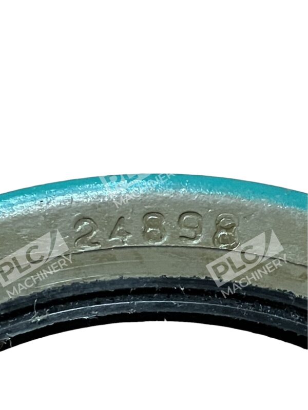 SKF 24898 Oil Seal - Image 3