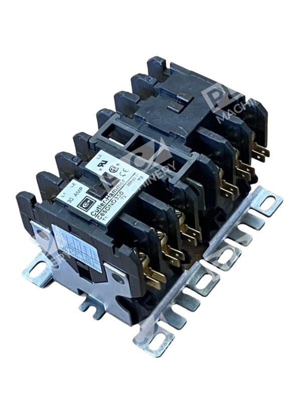 Eaton Cutler-Hammer C65DND330A /C1 Definite Purpose Reversing Contactor - Image 5