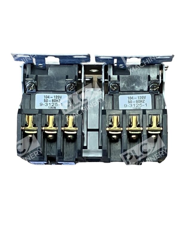 Eaton Cutler-Hammer C65DND330A /C1 Definite Purpose Reversing Contactor - Image 7