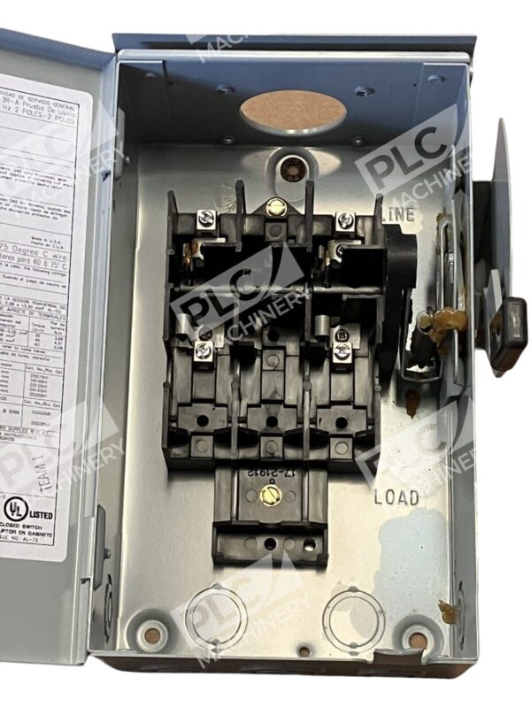 Cutler Hammer DG221URB /B General Duty Safety Switch - Image 4