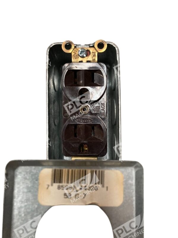 Hubbell 15A 125V 120V Black Duplex Receptacle 5B-D-7 - Image 2