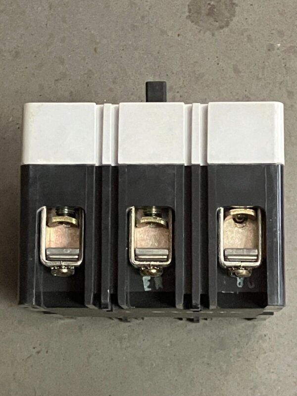Challenger CFS 14k Molded Case Circuit Breaker - Image 5