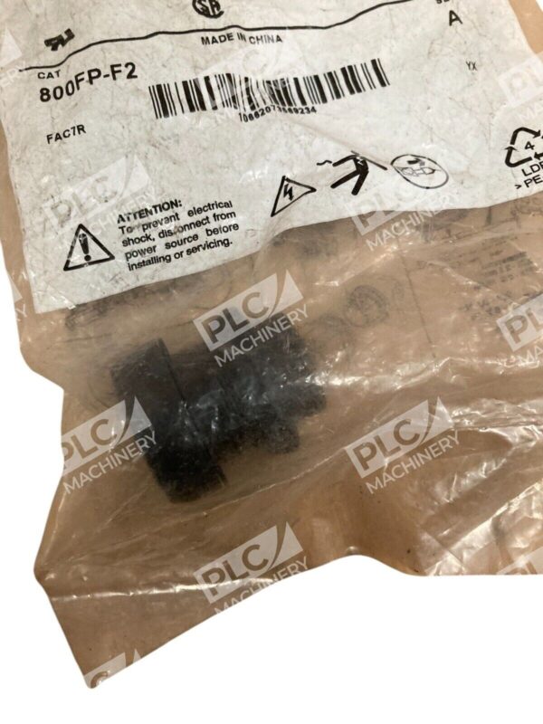 Allen Bradley AB Black Flush Push Button 800FP-F2 /A - Image 3