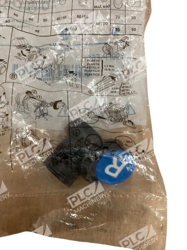 Allen Bradley AB Blue Flush Push Button 800FP-F611 /A - Image 3