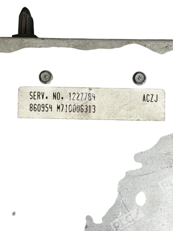 General Motors Engine Control Unit 860954 M710006313 1227784 - Image 2