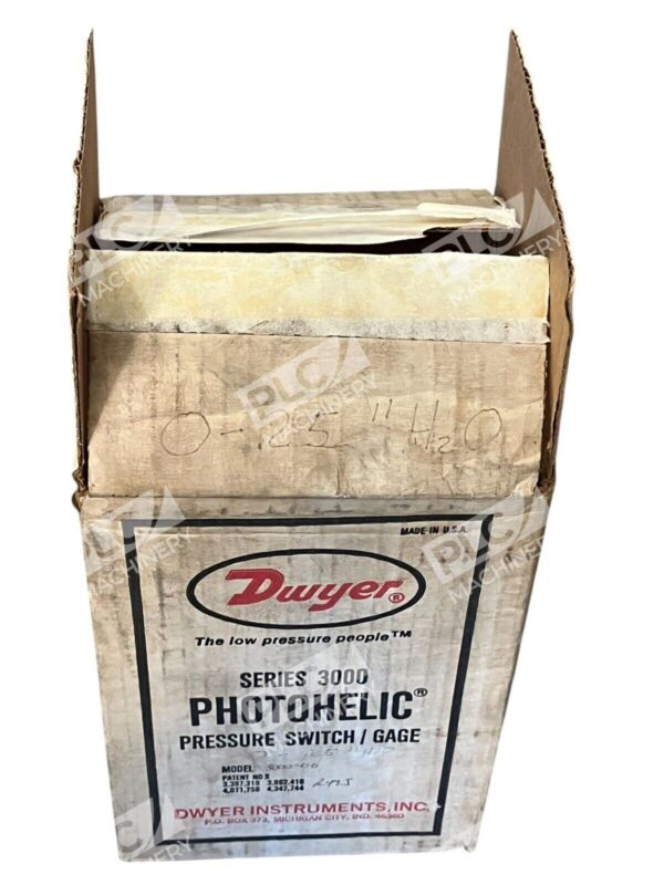 Dwyer Instruments Series 3000 Photohelic Pressure Switch Gage Model 3000-00