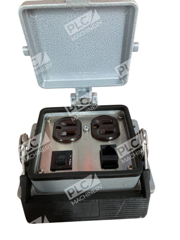 Mencom 125V Panel Interface Connector DP-RJ45