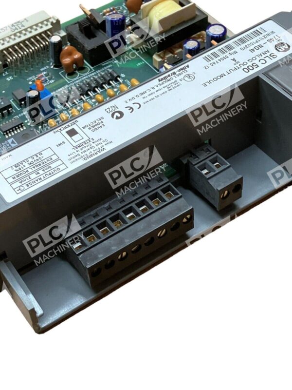 Allen Bradley 1746-NO4I /A SLC500 Analog Output Module - Image 6