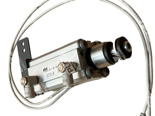 PHD CRS6U20X40-BB-M Compact Pneumatic Cylinder - Image 6