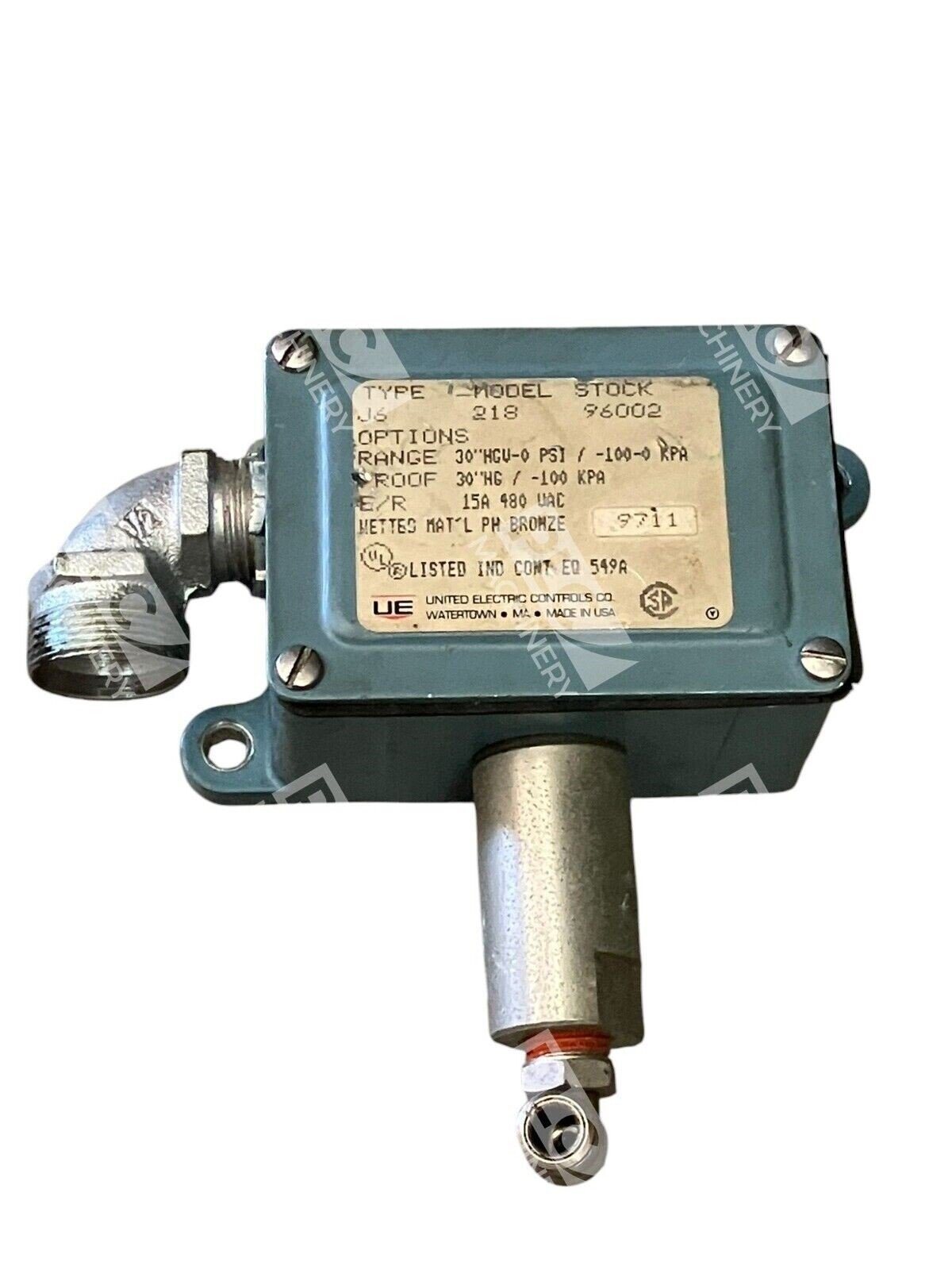 United Electric UE 96002 30" HGVAC-30PSI 480VAC 15A Pressure Switch J6-218