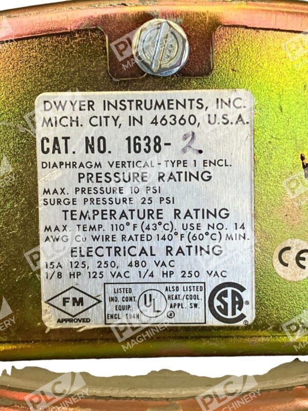Dwyer Instruments Differential Pressure Switch 1638-2 - Image 2