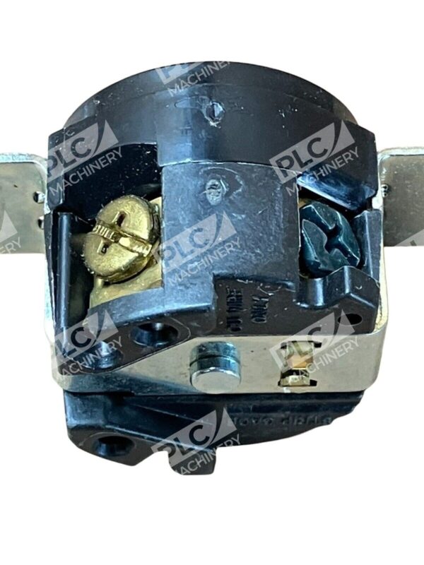 Hubbell Twist-Lock 15A 250V - Image 3