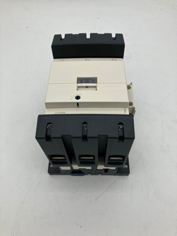 Schneider Electric LC1D150 w/ LA9 D 115603/604 - Image 3