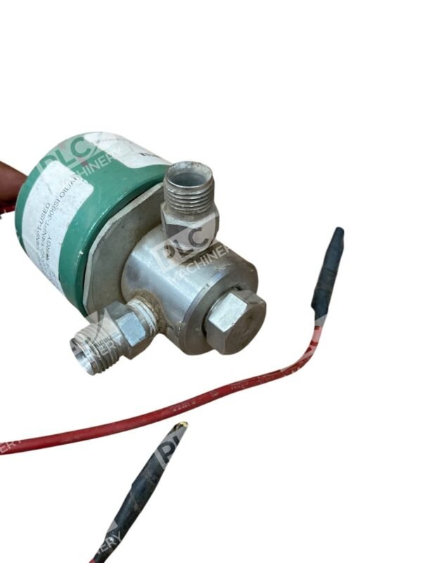 ASCO Red Hat 1/4NPT Solenoid Valve 832062 - Image 4