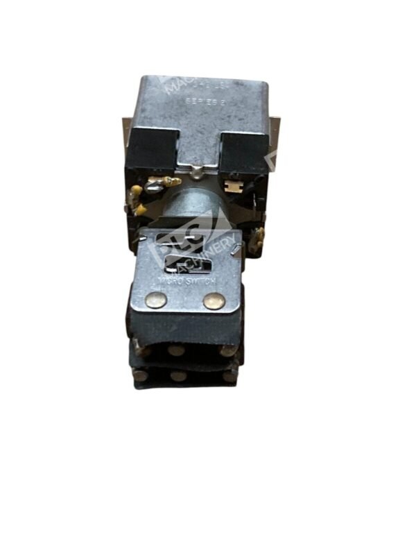 Micro USA Series 2 Green Switch 2C203-7620 - Image 2